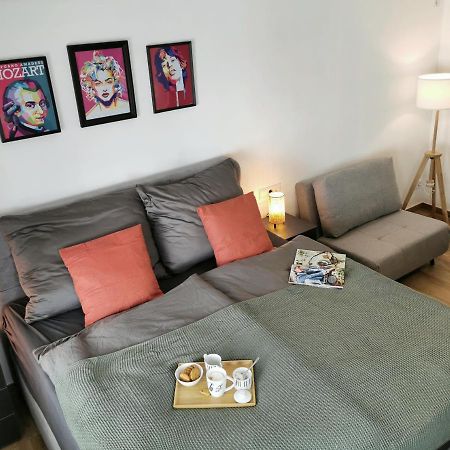 Neues City Center Piano Appartement Mit Netflix Klagenfurt am Woerthersee Екстер'єр фото
